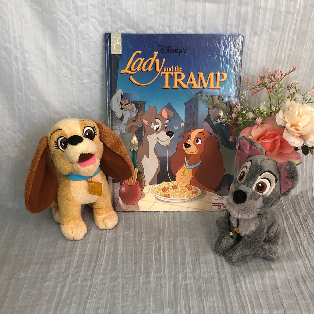 DISNEY Lady & the Tramp stuffed plush toys & large color book